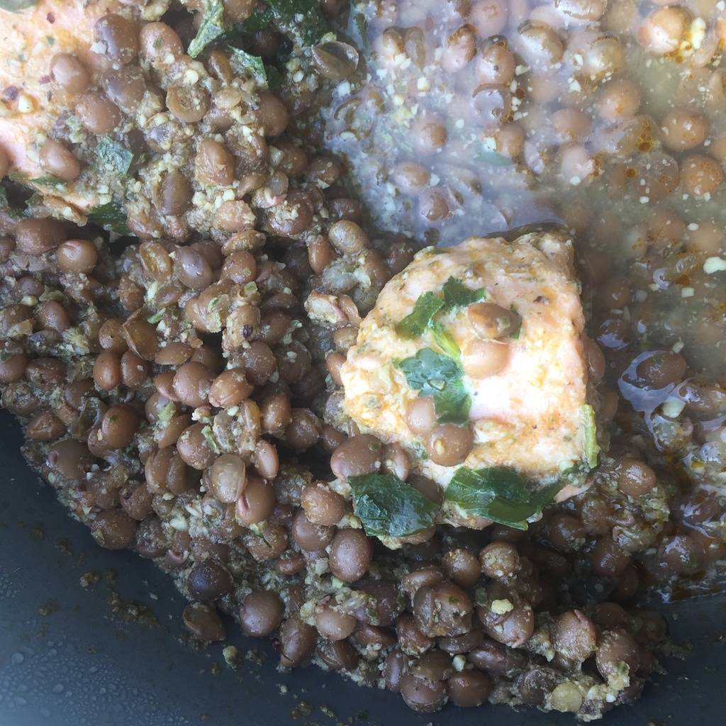 Lundi et mardi : Lentilles au saumon...picada et sofrito