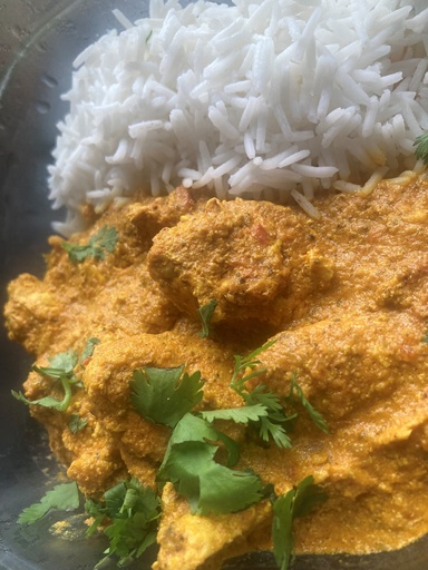 Lundi ou mardi : Poulet Tikka massala, épices douces et riz basmati