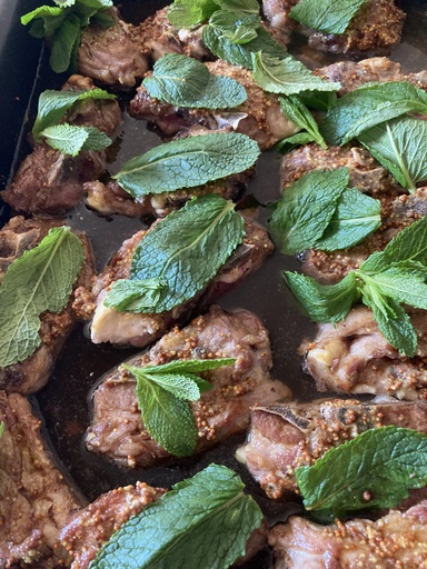 Mardi ou mercredi : Agneau à la menthe, sauce worcestershire et soja, boulgour au bouillon de légumes